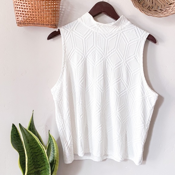 Anthropologie Tops - Anthropologie Postmark Mock Neck Textured Tank Top